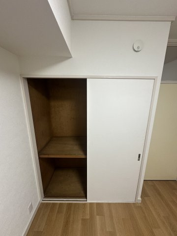 あやせグリーンハイツ８号棟の収納
