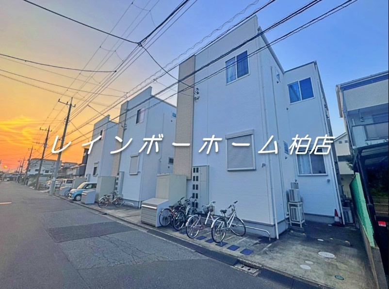特典：仲介手数料が無料です!!の外観