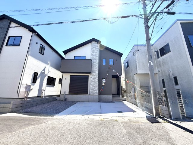 越谷市東越谷１５期１号棟リガーレ　新築戸建