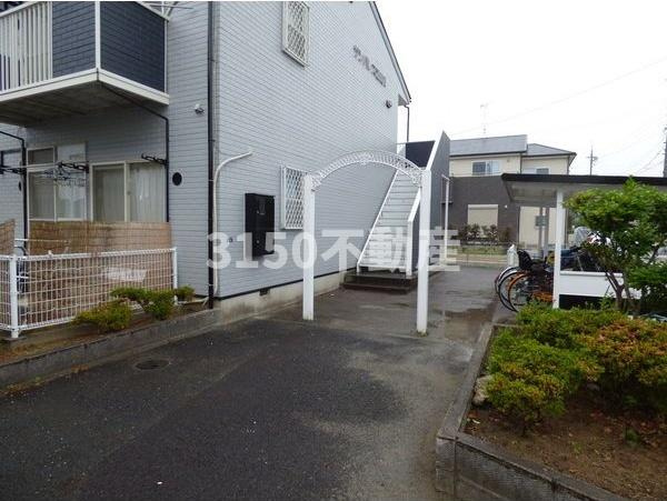 サンパレス江崎Ⅱのエントランス