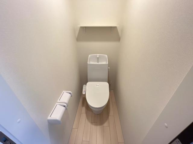 ウィルヴィレッジ　壱番館のトイレ|シャワー付トイレ