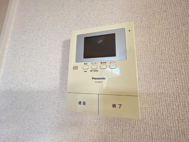 メルヴェールの内装|カメラ付インターホン