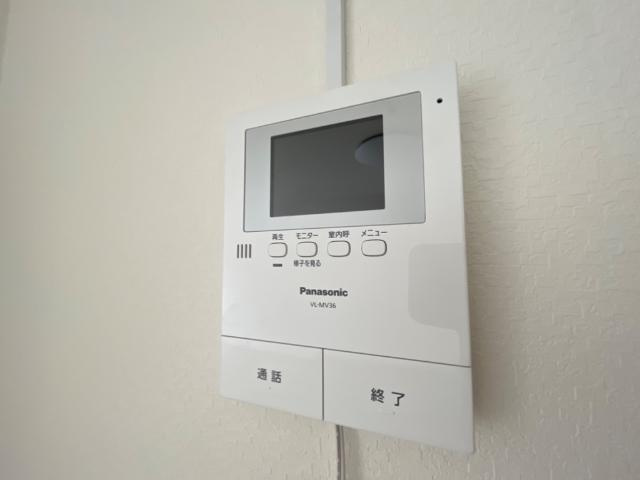 ゴールデンドーンの内装|カメラ付インターホン