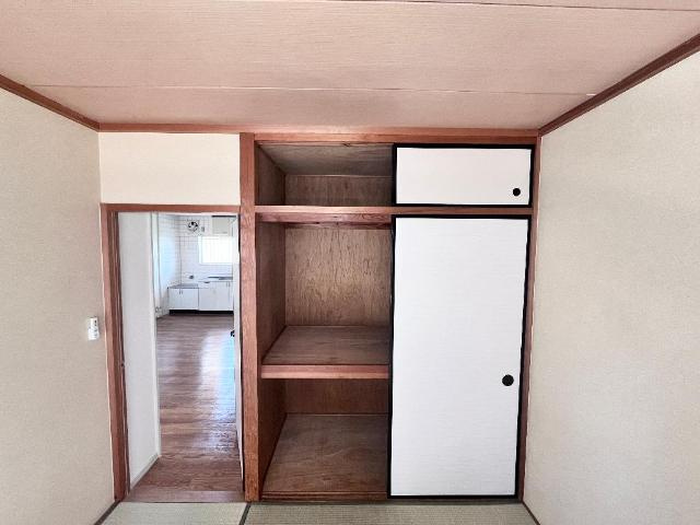 タンポポハウスＡの収納|押入
