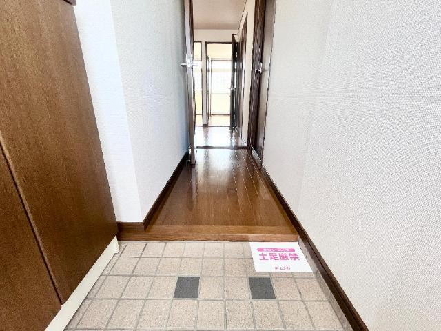 プロニティ杉山Ⅱの内装|廊下