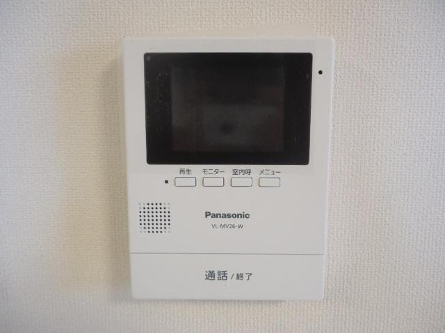 ファミリア　ガーデンの内装|カメラ付インターホン
