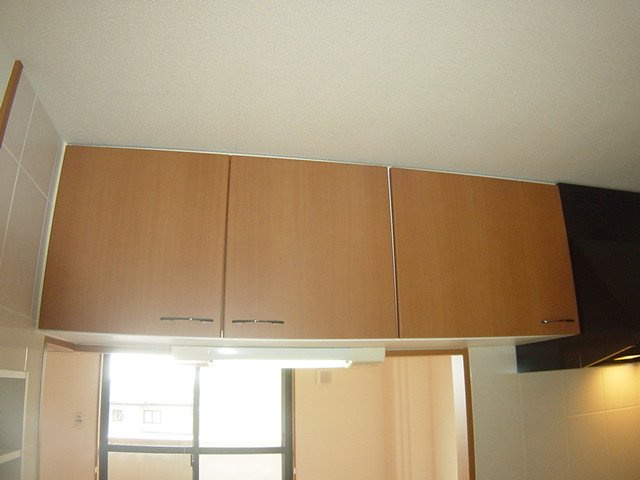 フォレスト　カワハラのキッチン|キッチン吊棚