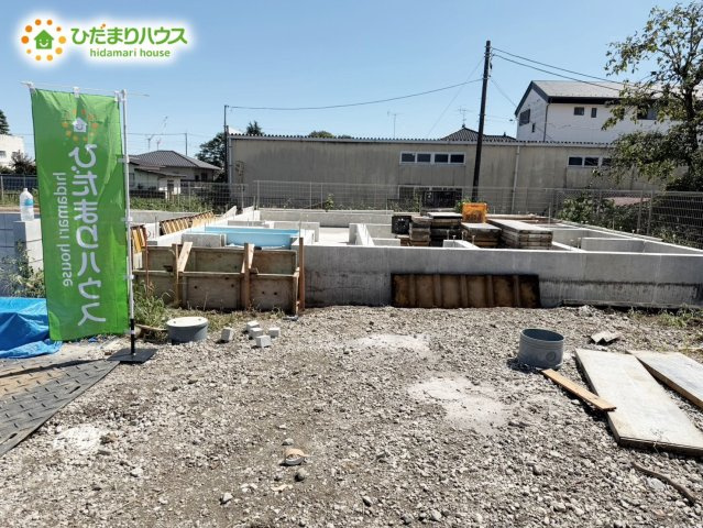 野田市中里第6　新築戸建　5号棟の駐車場|2台分可能な駐車スペース(^^)/車種により異なる場合がございます。