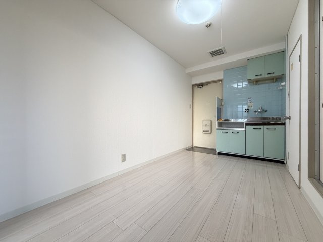 クリスタル長居の寝室