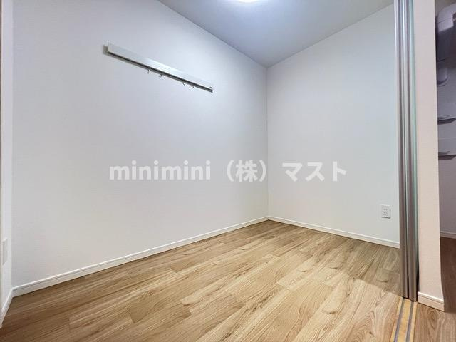 サザンクレストなんば南の洋室