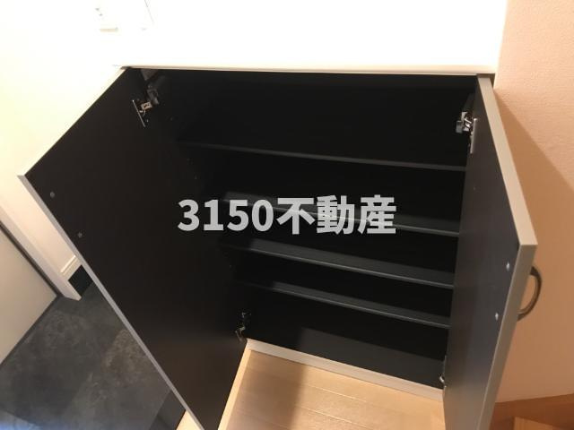 ネオ徳田Aの収納|下駄箱