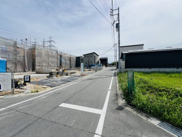 知多市新知新南性86『仲介手数料無料』新築一戸建て・建売の前面道路含む現地写真