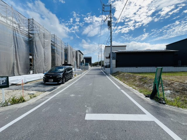 知多市新知新南性86『仲介手数料無料』新築一戸建て・建売の前面道路含む現地写真