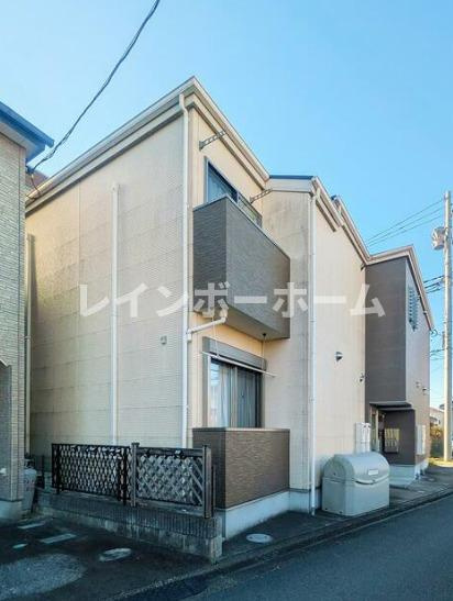 レガーロ鶴ヶ島の外観