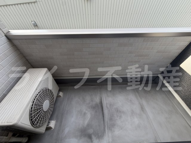 グラウクスのバルコニー