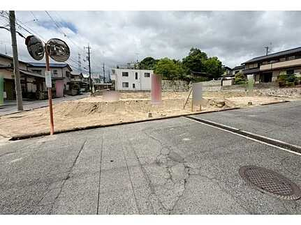 安佐北区落合南１丁目の前面道路含む現地写真