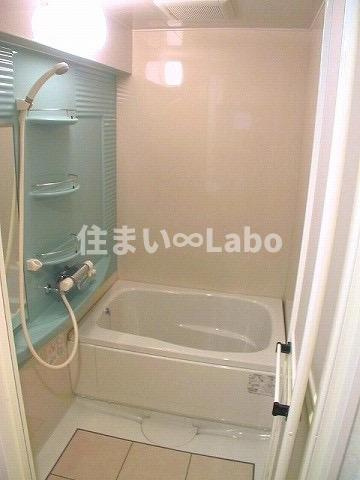 エンクレスト天神Ⅲの浴室|同建物別部屋参考写真