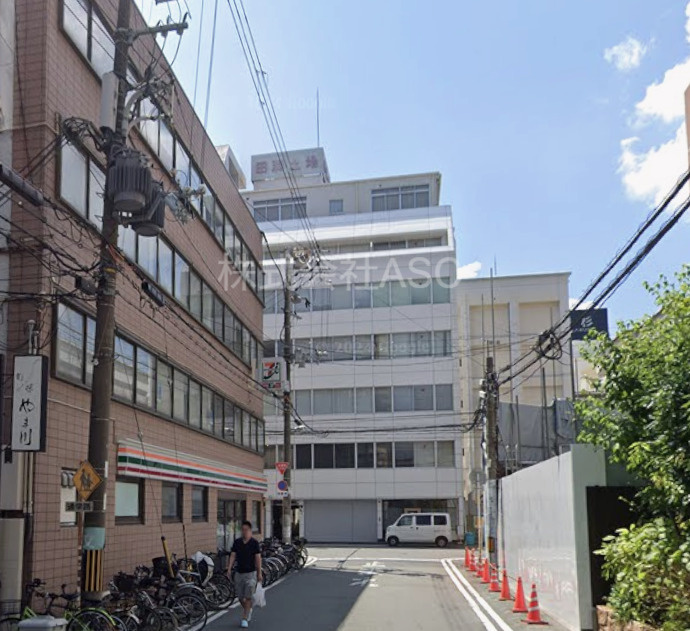 伊沢ビルの周辺