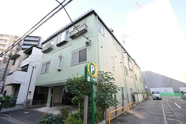 ハイツ若草の外観