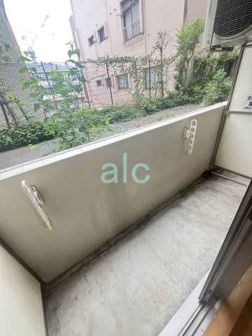 板橋区成増２丁目の賃貸マンションのバルコニー