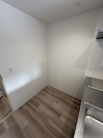 セレニテ新大阪アリエのキッチン