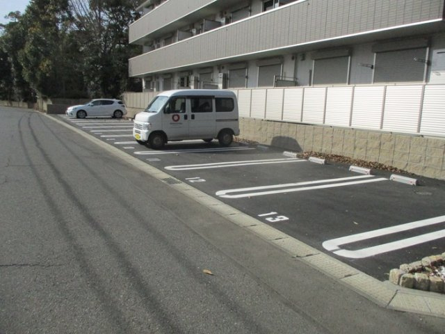 ルアナハイムの駐車場|駐車場完備です