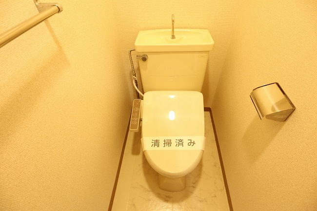 イーストビレッジのトイレ|※別部屋のイメージ写真です。