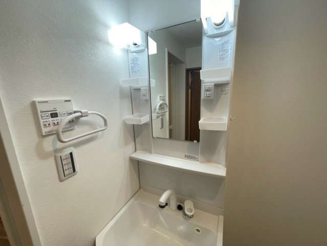 グランステージ南林間の洗面所