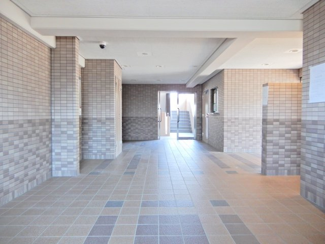 ラフォーレ南平台のロビー