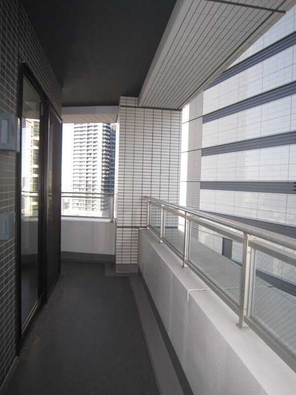 コンシェリア西新宿　ＴＯＷＥＲ’Ｓ　ＷＥＳＴのロビー