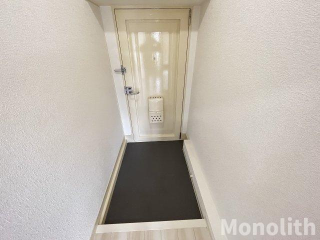 泉北原山台１丁２号棟の玄関