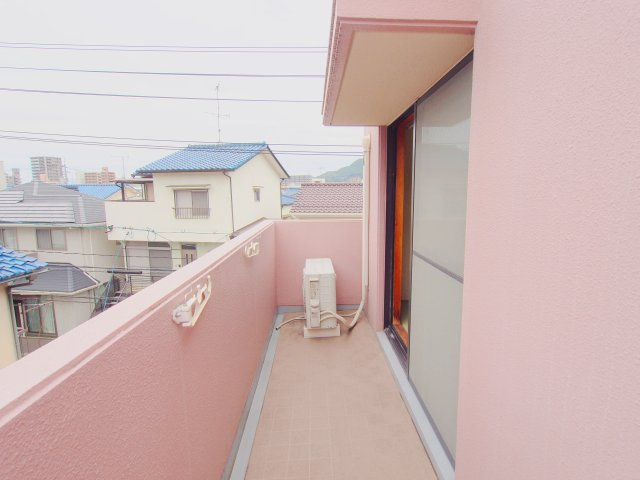 ファミールアキのバルコニー