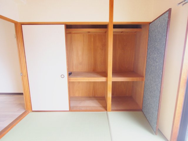 ファミールアキの収納