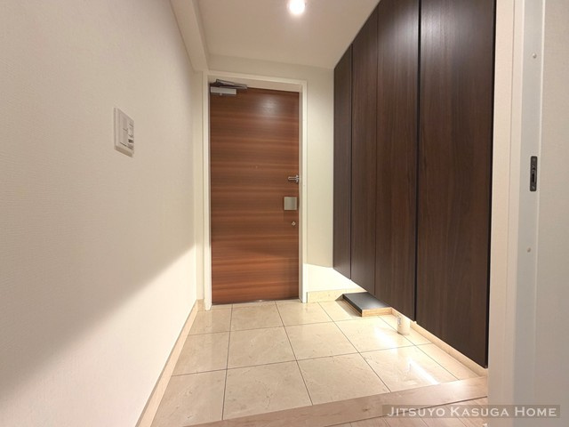 【玄関】