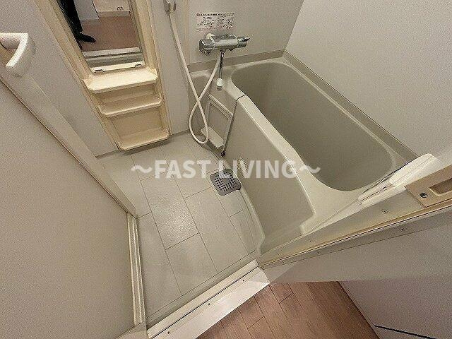 ステージグランデ新川の浴室