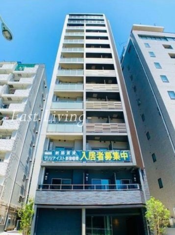 Brillia ist 新宿曙橋のエントランス