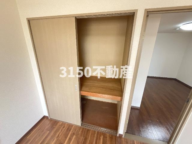 ルミナスＫＭの収納|南西洋室