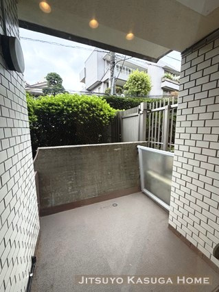 【バルコニー】