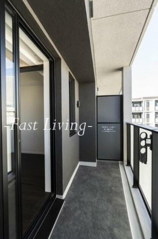 LIBR GRANT 四谷三丁目のバルコニー