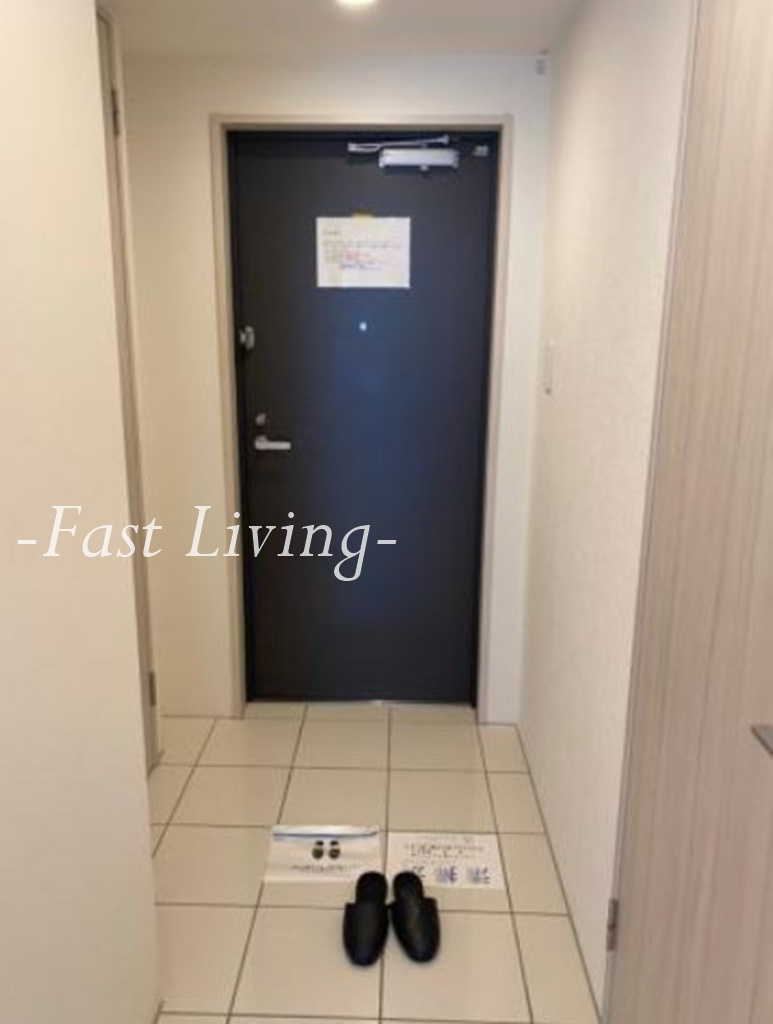 ミリアレジデンス早稲田山吹町の玄関