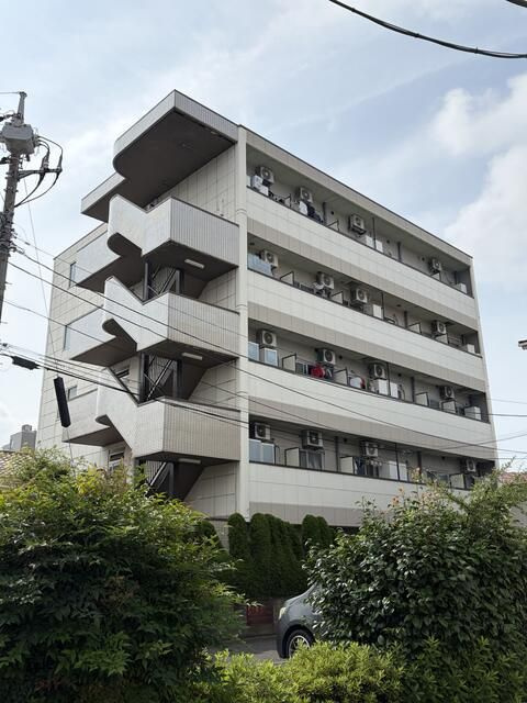 レジデンスカープ厚木の外観