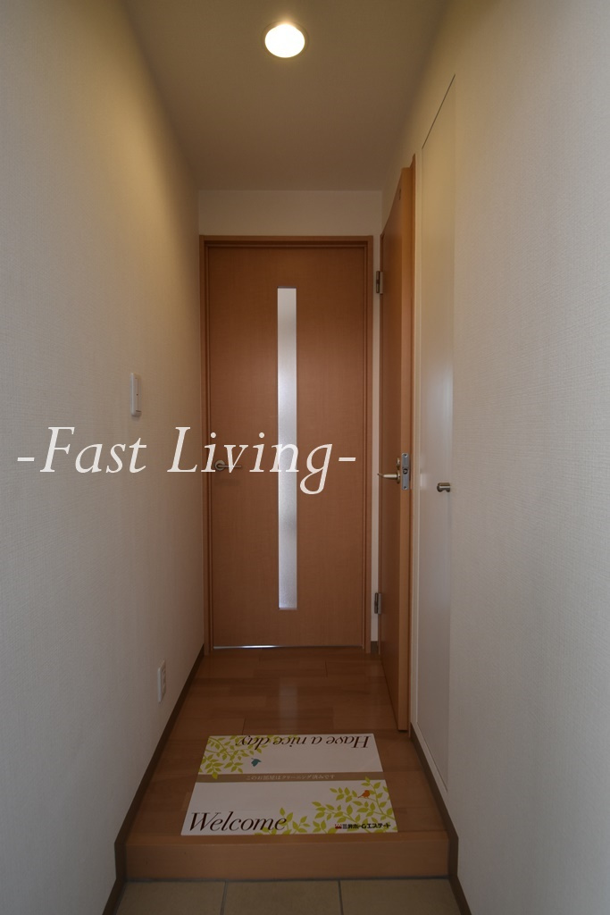 レジデンスみそのの玄関