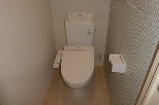 倉敷市真備町箭田のアパートのトイレ|ウォシュレット