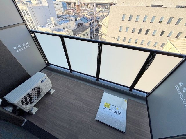LIVIAZ SHIN-OSAKA Cielのバルコニー