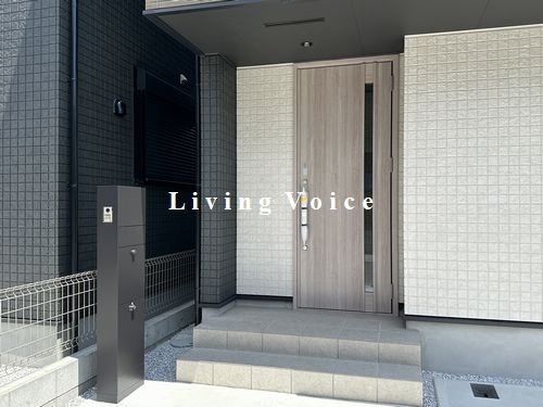 【仲介手数料０円】秦野市第4西田原　新築一戸建てのエントランス|秦野市第4西田原　新築一戸建て