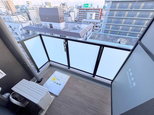 LIVIAZ SHIN-OSAKA Cielのバルコニー