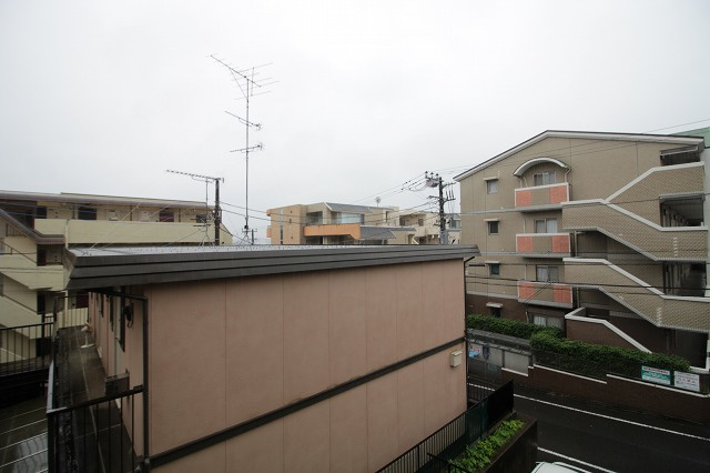 サンモール梶ヶ谷の展望|同間取りの別号室の参考写真です。
現状優先となります。