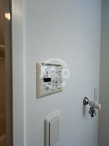 オクトレーベン新大阪の洗面所|オクトレーベン新大阪　浴室乾燥機