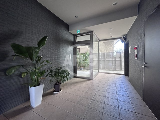 オクトレーベン新大阪のロビー|オクトレーベン新大阪　ロビー