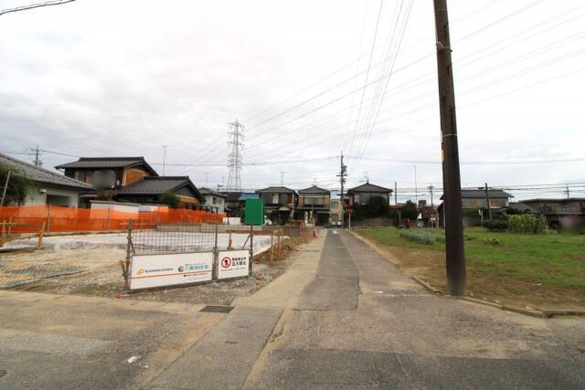 仲介手数料無料）一宮市柚木颪２棟／１期１号棟|9月6日撮影 東側道路（南→北）